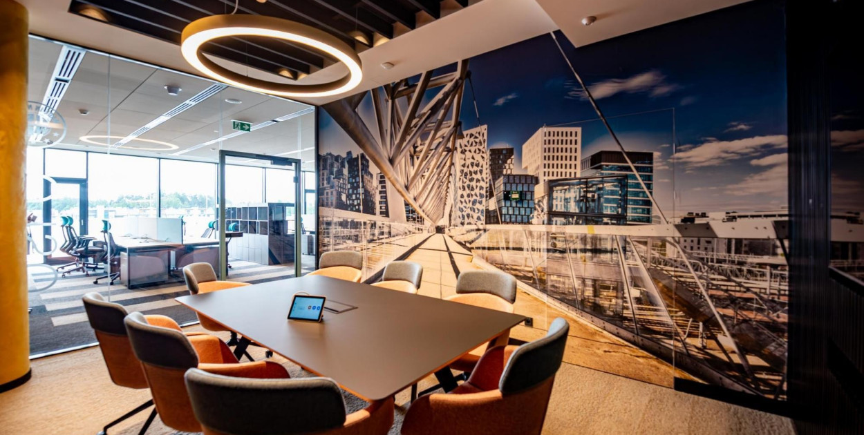 Drutex w nowej siedzibie. Nowoczesny biurowiec za 60 mln zł